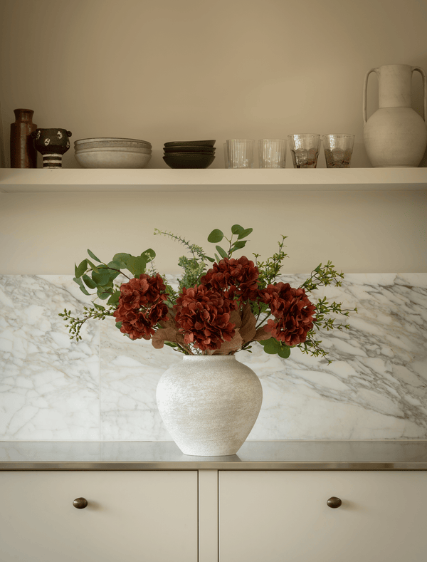 setcollectives Arrangement - Eucalyptus & Cinnamon Hydrangea