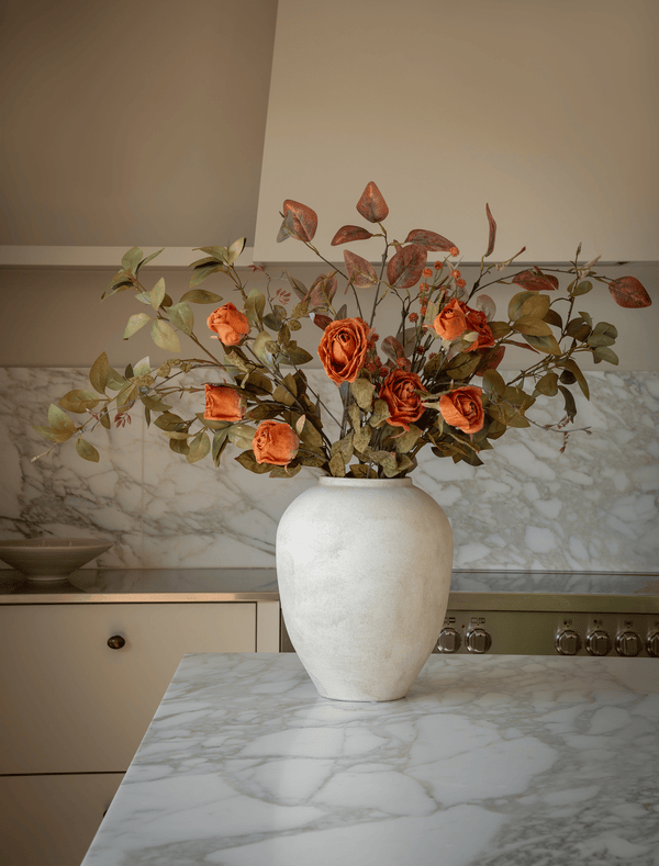 setcollectives Arrangement - Orange Rose & Saffron Spray